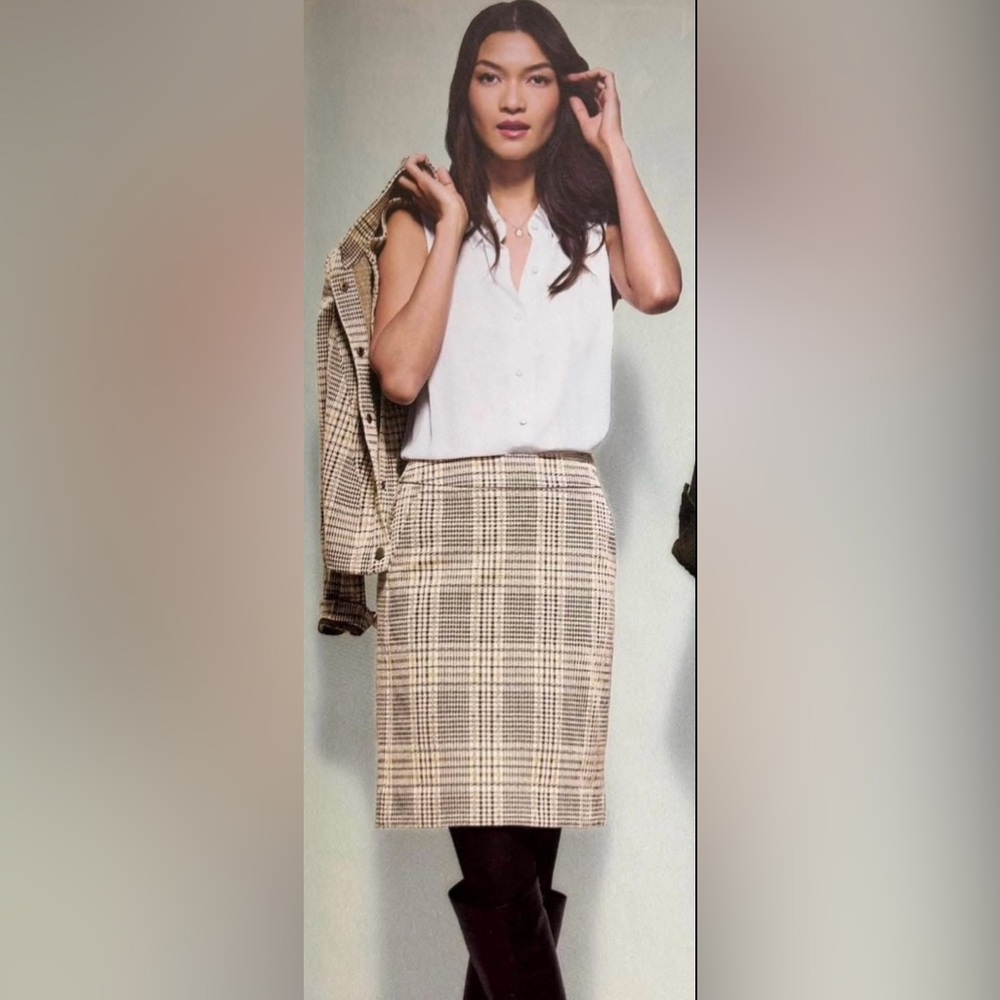 Cabi 4580 Travel Skirt - Picture 10 of 10